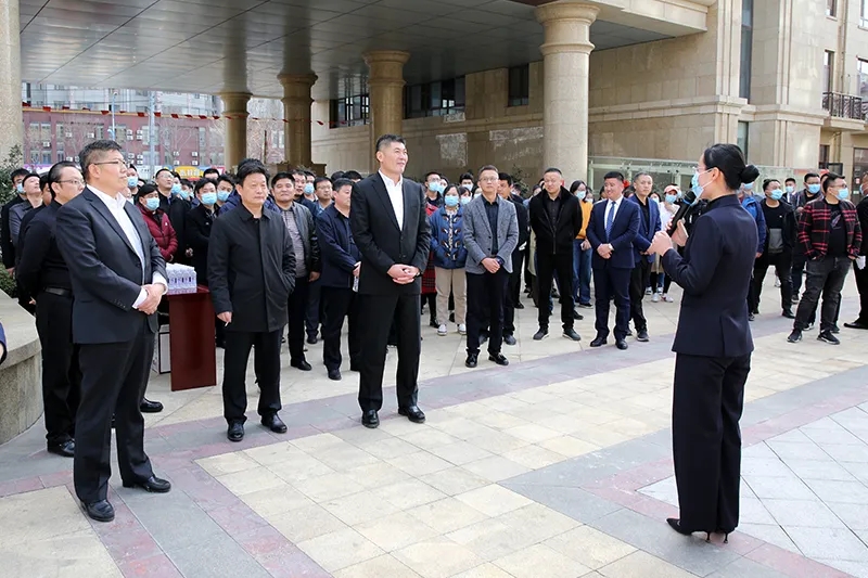 1614239388160371.jpg 640.webp.jpg